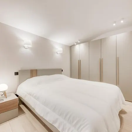 1 Bedroom Near Le Bon Marche